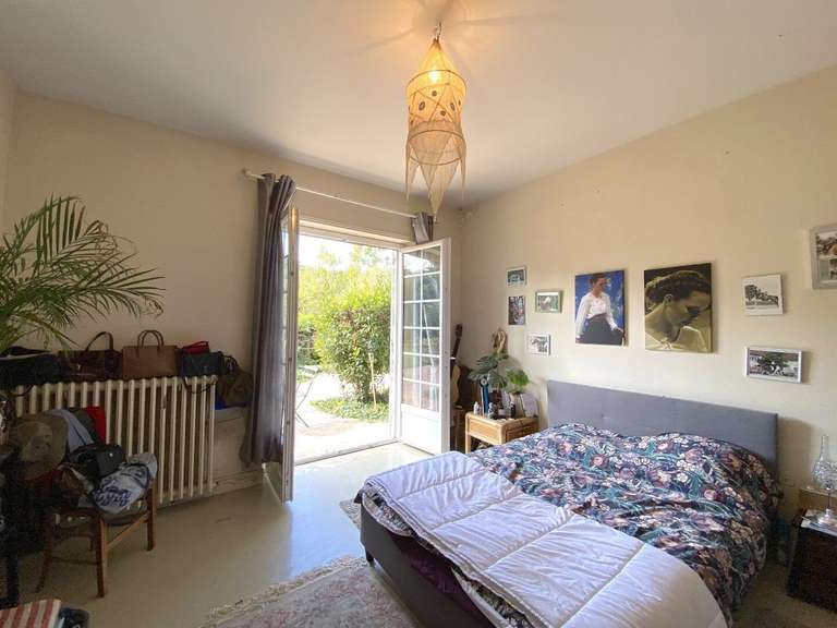 House Angoulême - 6 bedrooms - 230m²