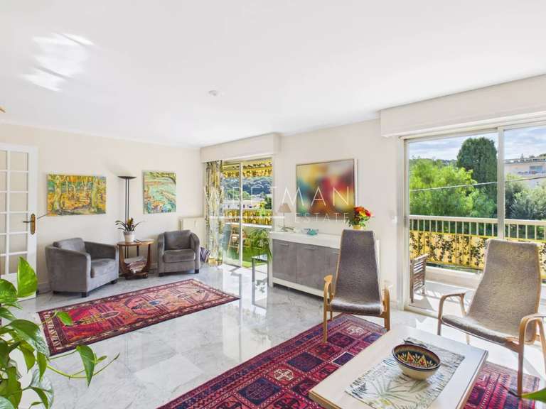 Apartment Cap-d-antibes - 2 bedrooms - 97m²