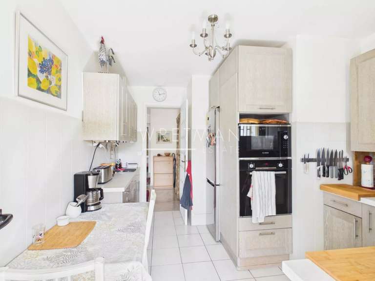 Apartment Cap-d-antibes - 2 bedrooms - 97m²