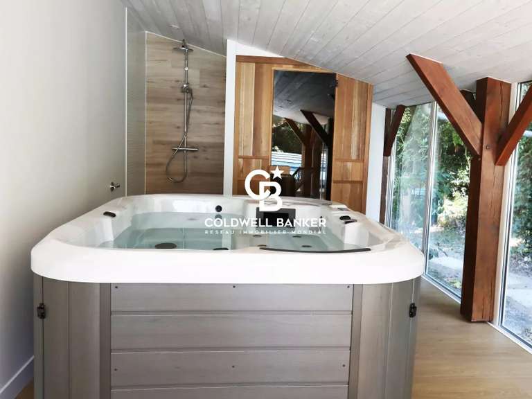 House Talmont-Saint-Hilaire - 4 bedrooms - 211m²