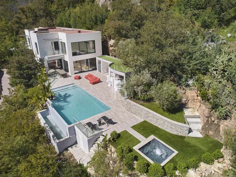 Villa Mandelieu-la-Napoule - 5 chambres - 419m²