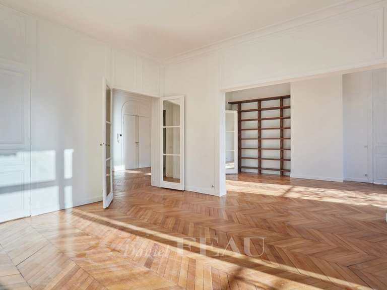 Appartement Paris 16e - 5 chambres - 361m²