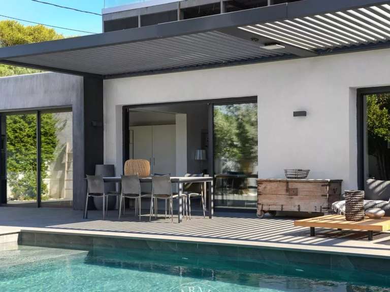 Villa Marseille 8e - 4 chambres - 240m²