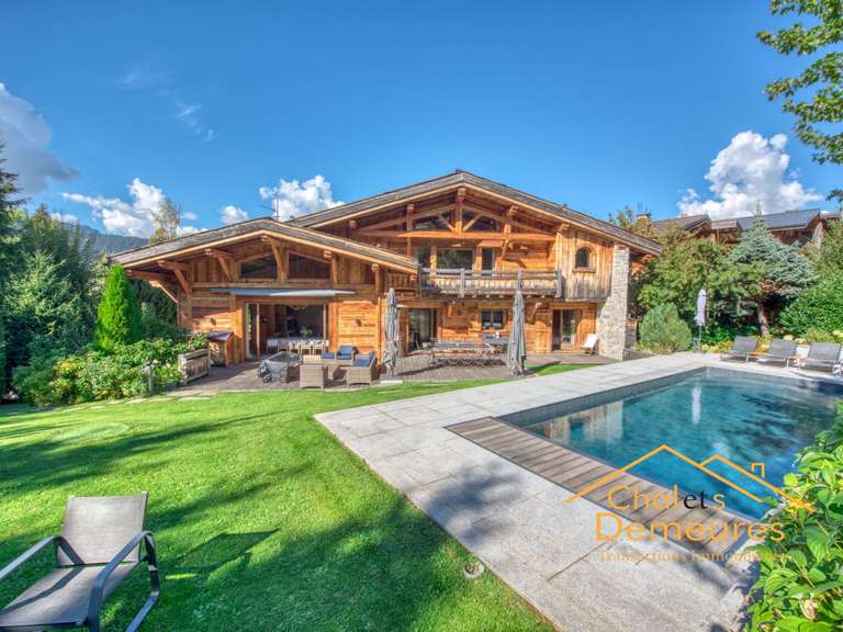Maison Demi-Quartier - 6 chambres - 307m²