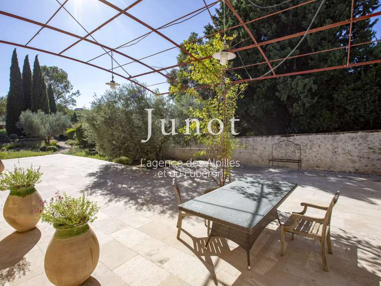 Maison Maussane-les-Alpilles - 2 chambres - 220m²