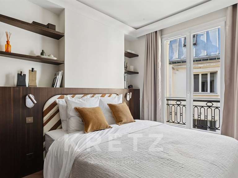 Appartement Paris 16e - 2 chambres - 80m²