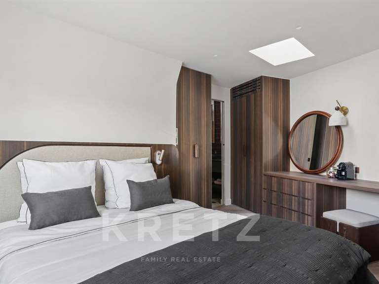 Appartement Paris 16e - 2 chambres - 80m²