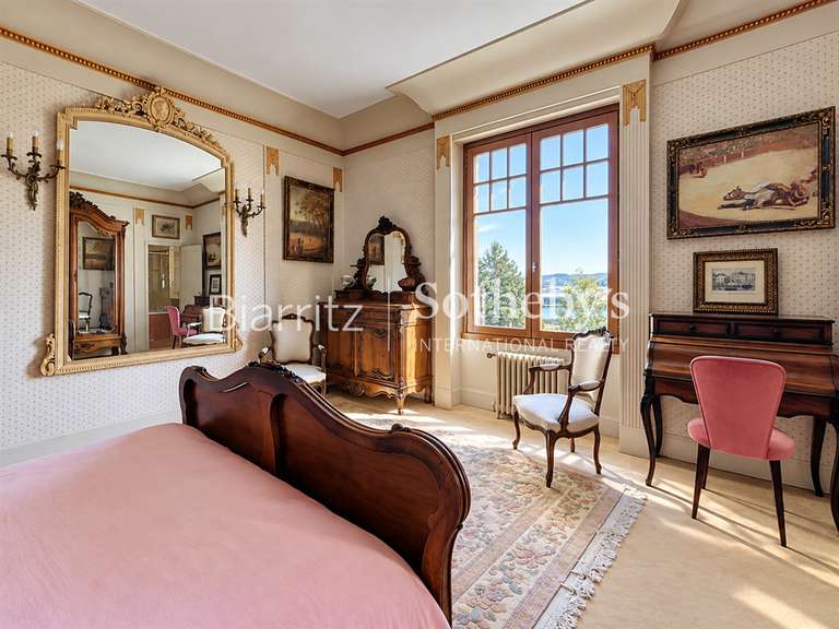 House Bayonne - 7 bedrooms - 560m²