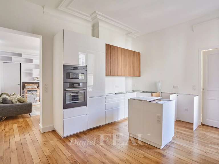 Appartement Paris 1er - 2 chambres - 91m²