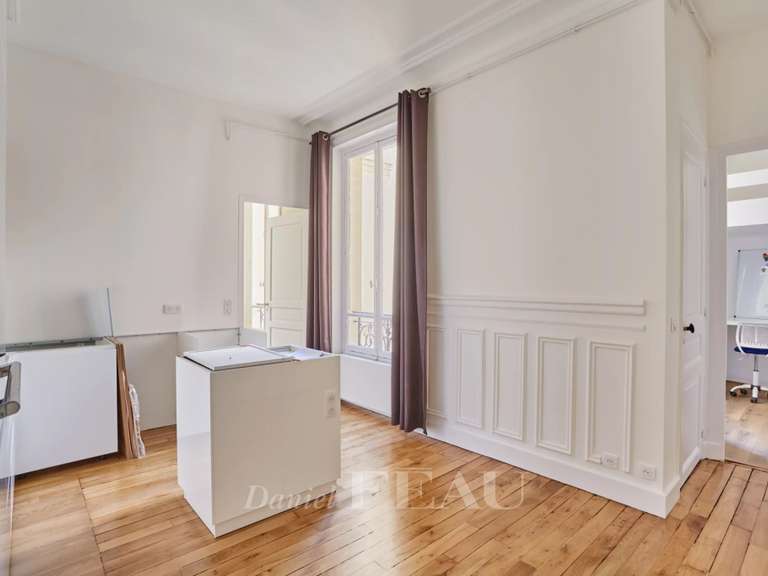 Appartement Paris 1er - 2 chambres - 91m²