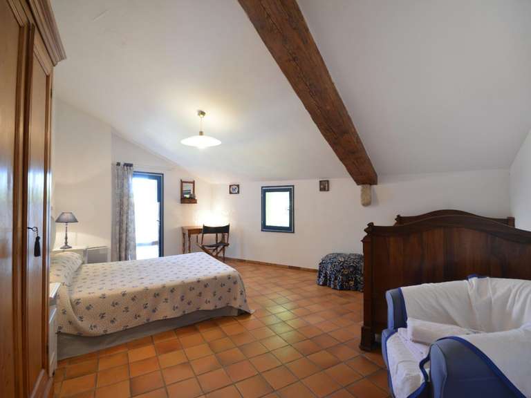 Maison Le Barroux - 7 chambres - 241m²