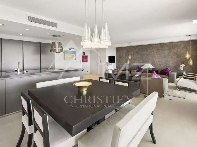 Apartment with Sea view Cannes - 2 bedrooms - 102m²
