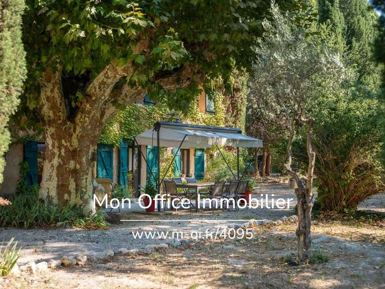 Maison Aix-en-Provence - 3 chambres - 210m²
