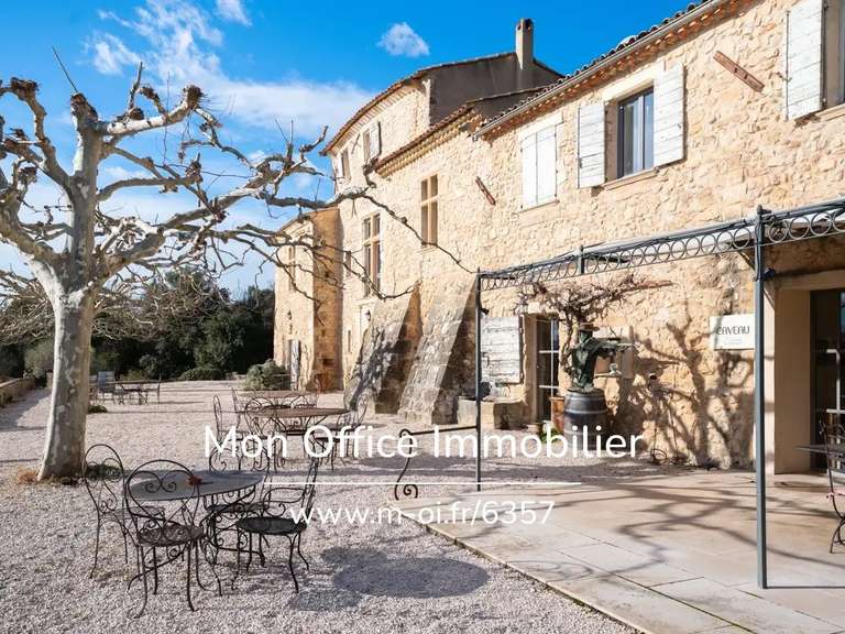 Maison Pertuis - 10 chambres - 720m²
