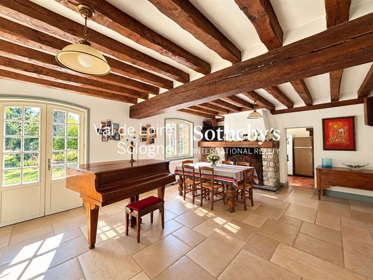 Maison Marcilly-en-Villette - 7 chambres - 292m²