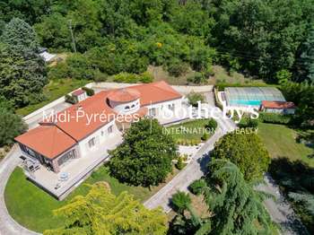 Vente maison 13 pièces