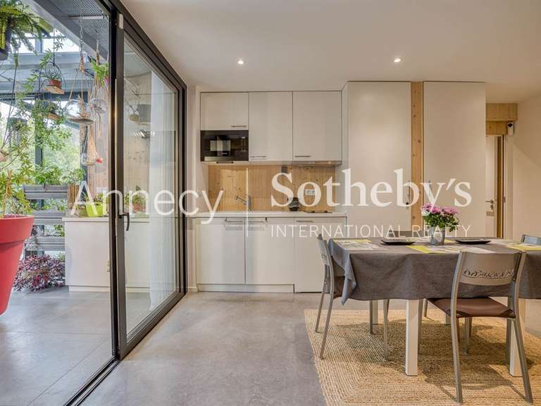 Maison Annecy-le-Vieux - 4 chambres - 174m²