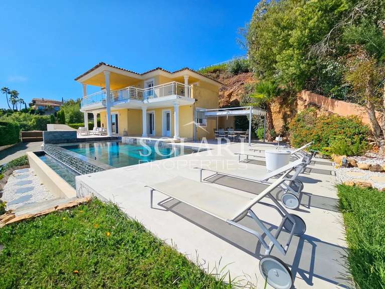 Villa Mandelieu-la-Napoule - 4 chambres - 180m²