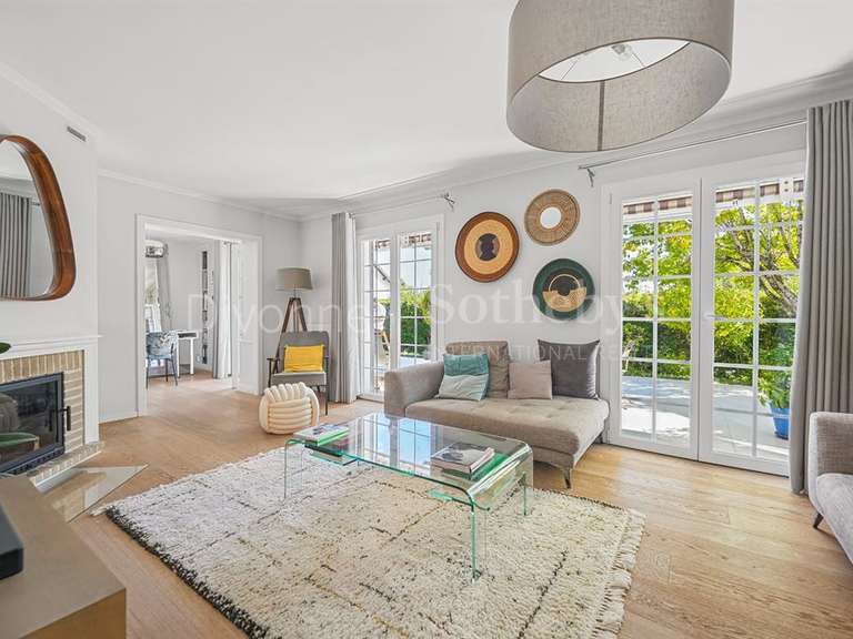 Maison Divonne-les-Bains - 4 chambres - 192m²