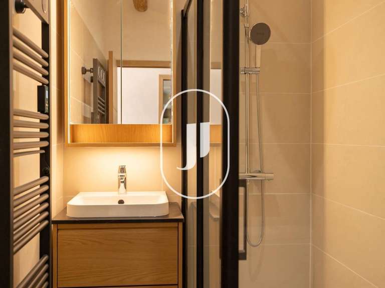 House Portes-en-Valdaine - 4 bedrooms - 162m²