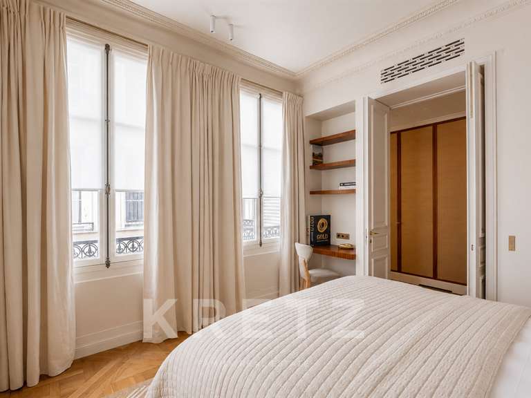 Appartement Paris 6e - 3 chambres - 148m²