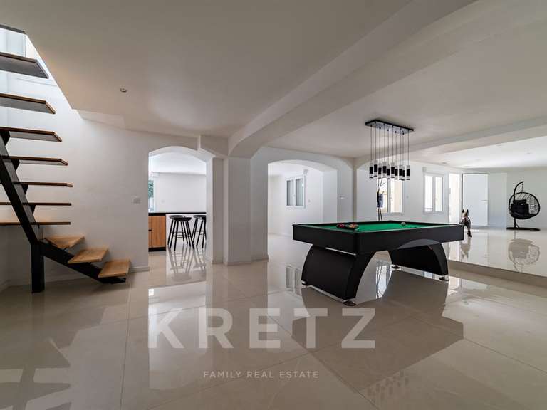 Maison Nîmes - 6 chambres - 402m²