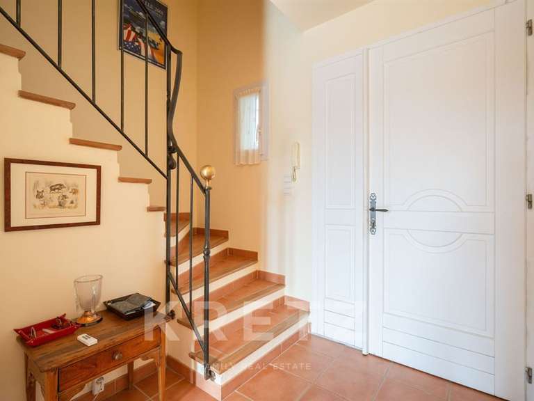 Maison Mallemort - 4 chambres - 132m²