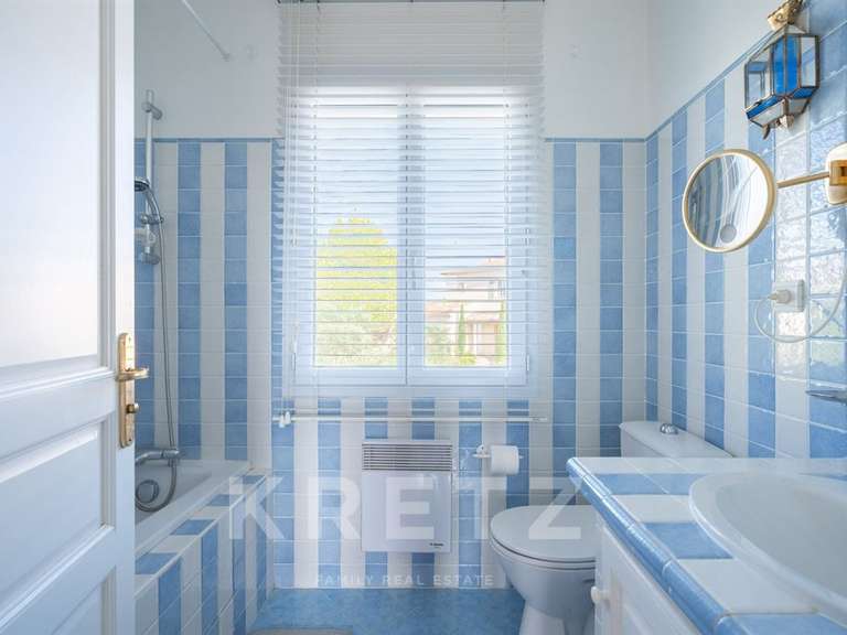 Maison Mallemort - 4 chambres - 132m²