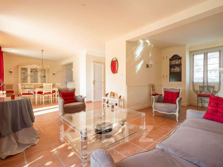 Maison Mallemort - 4 chambres - 132m²