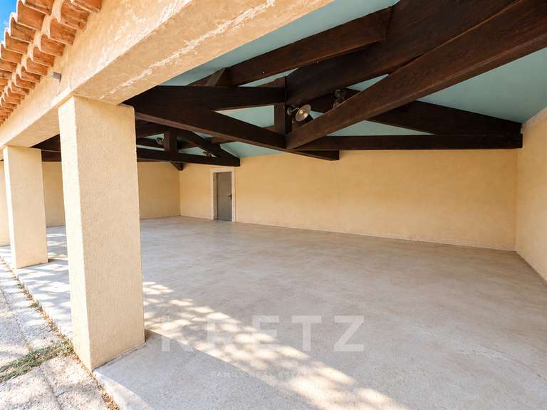 Maison Saint-Rémy-de-Provence - 4 chambres - 350m²