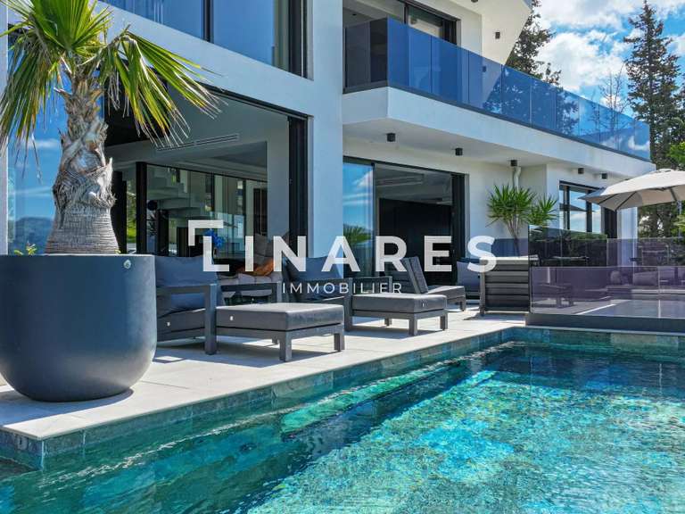 Villa Marseille 11e - 420m²