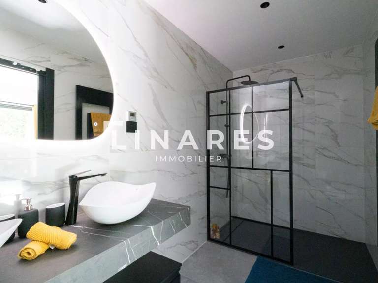 Villa Marseille 11e - 420m²