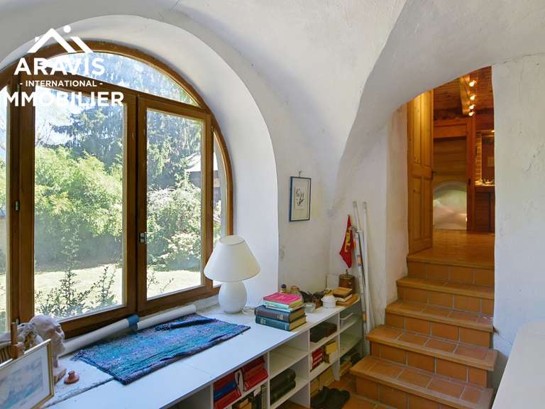 Maison Châtillon-sur-Cluses - 4 chambres - 414m²