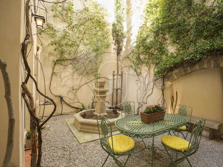 Maison Cucuron - 3 chambres - 124m²