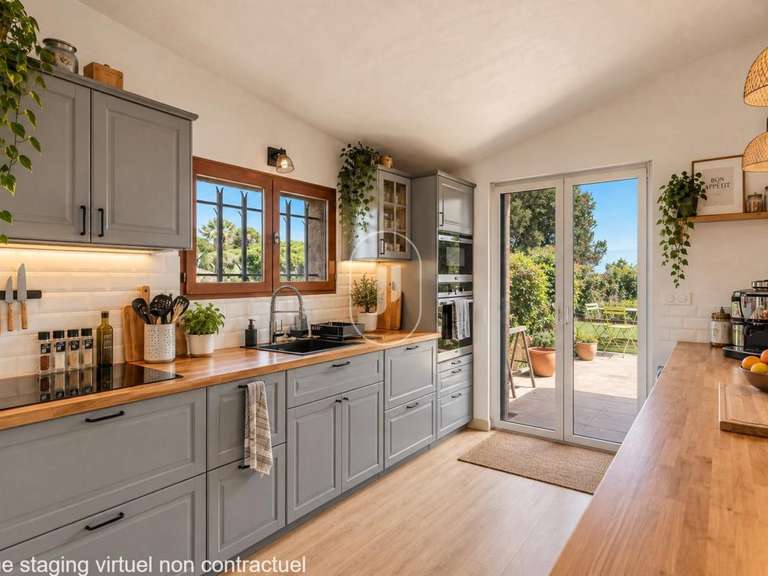 Villa Sainte-Maxime - 4 bedrooms - 136m²