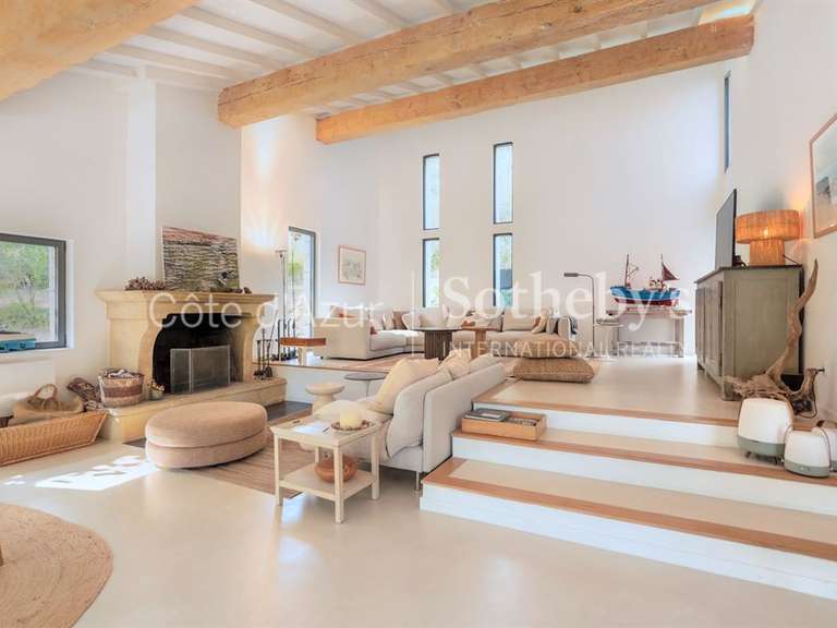 Maison Saint-Paul-en-Forêt - 5 chambres - 200m²