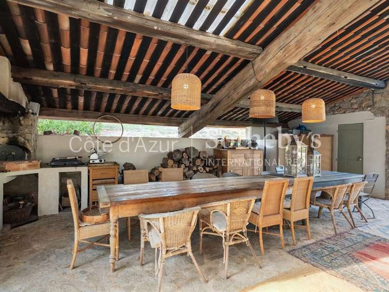 Maison Saint-Paul-en-Forêt - 5 chambres - 200m²