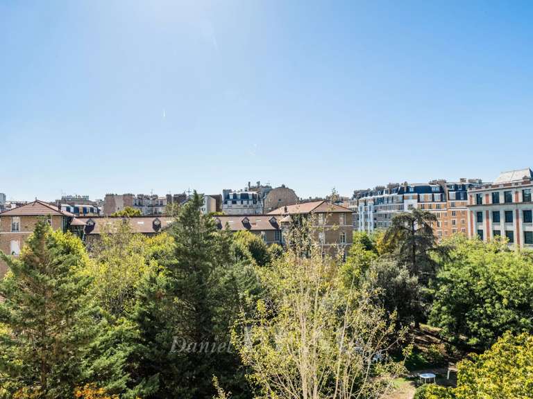 Appartement Paris 16e - 2 chambres - 81m²