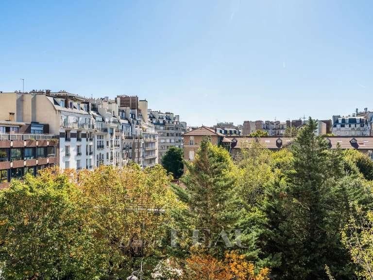 Appartement Paris 16e - 2 chambres - 81m²