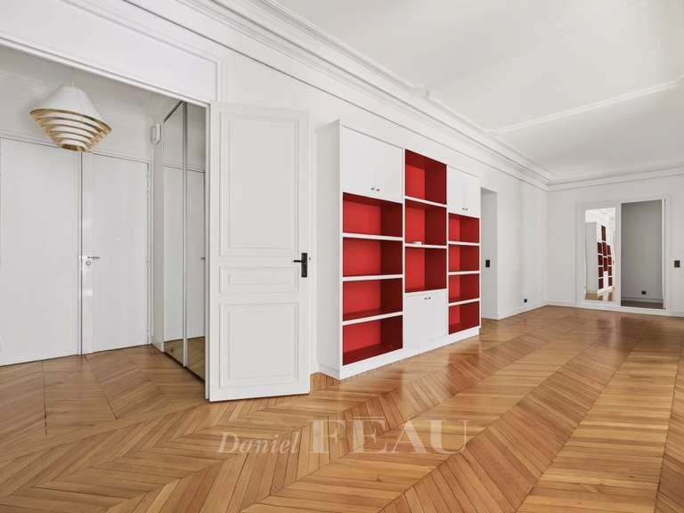 Apartment Paris 7e - 5 bedrooms - 245m²