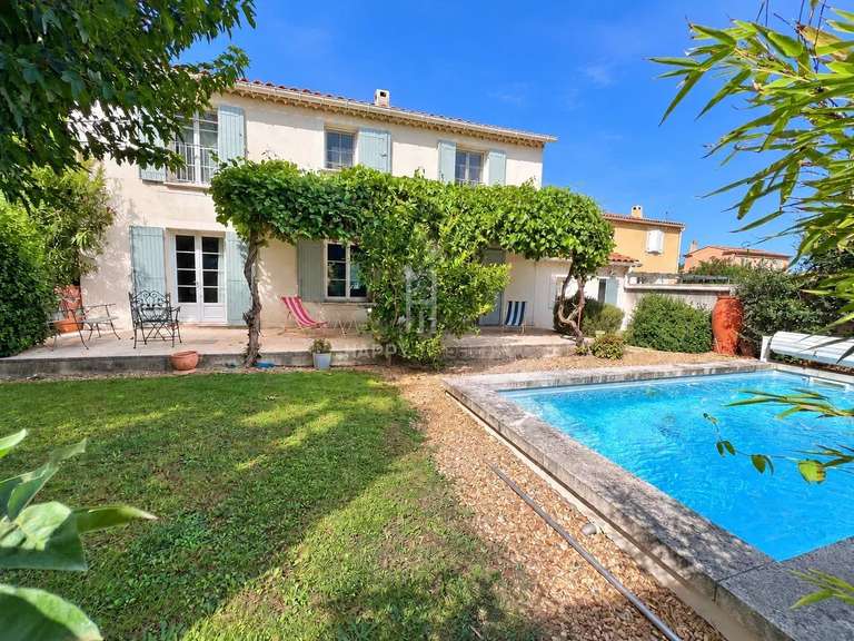 Maison Maillane - 4 chambres - 124m²