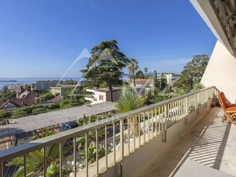 Apartment with Sea view Cannes - 2 bedrooms - 80m²