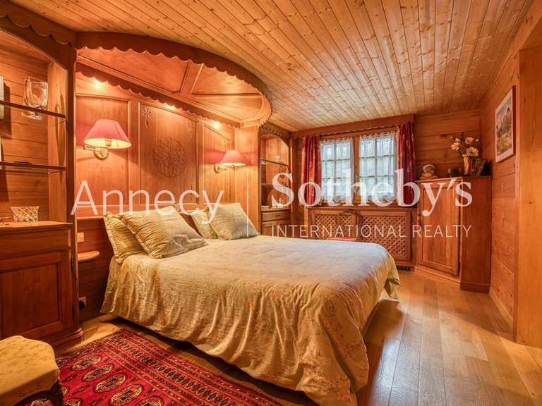 Chalet Talloires-Montmin - 5 chambres - 296m²