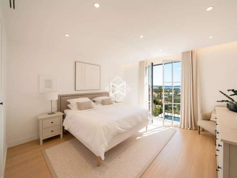 Villa avec Vue sur mer Cannes - 5 chambres - 318m²