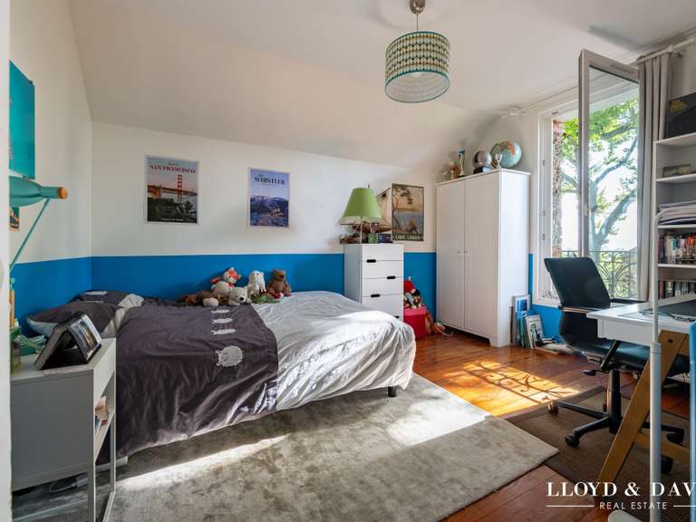 Maison Vaucresson - 5 chambres - 131m²