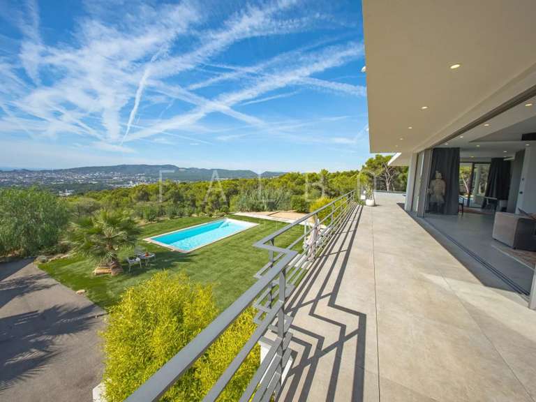 Villa with Sea view La Ciotat - 2 bedrooms - 500m²