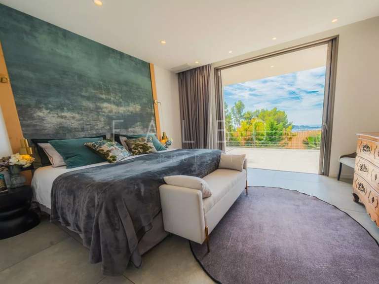 Villa with Sea view La Ciotat - 2 bedrooms - 500m²