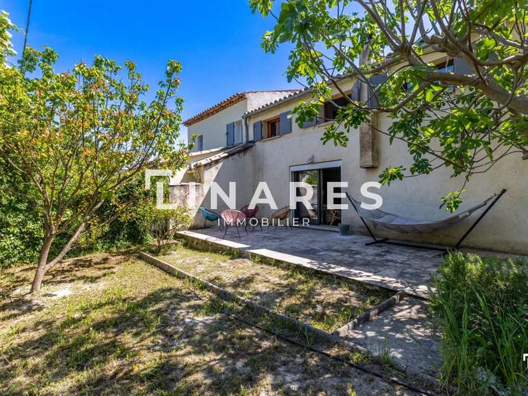 Maison Aix-en-Provence - 4 chambres - 271m²