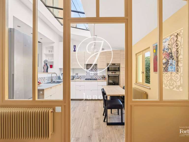Maison La Celle-Saint-Cloud - 4 chambres - 145m²