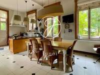 Vente maison 11 pièces Vente maison 11 pièces